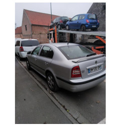 Feu arriere principal gauche (feux) SKODA OCTAVIA 1