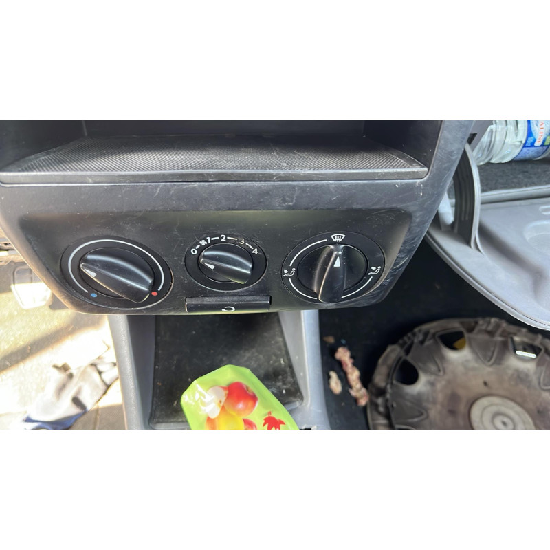 Feu arriere principal gauche (feux) SEAT IBIZA 2 Photo n°13