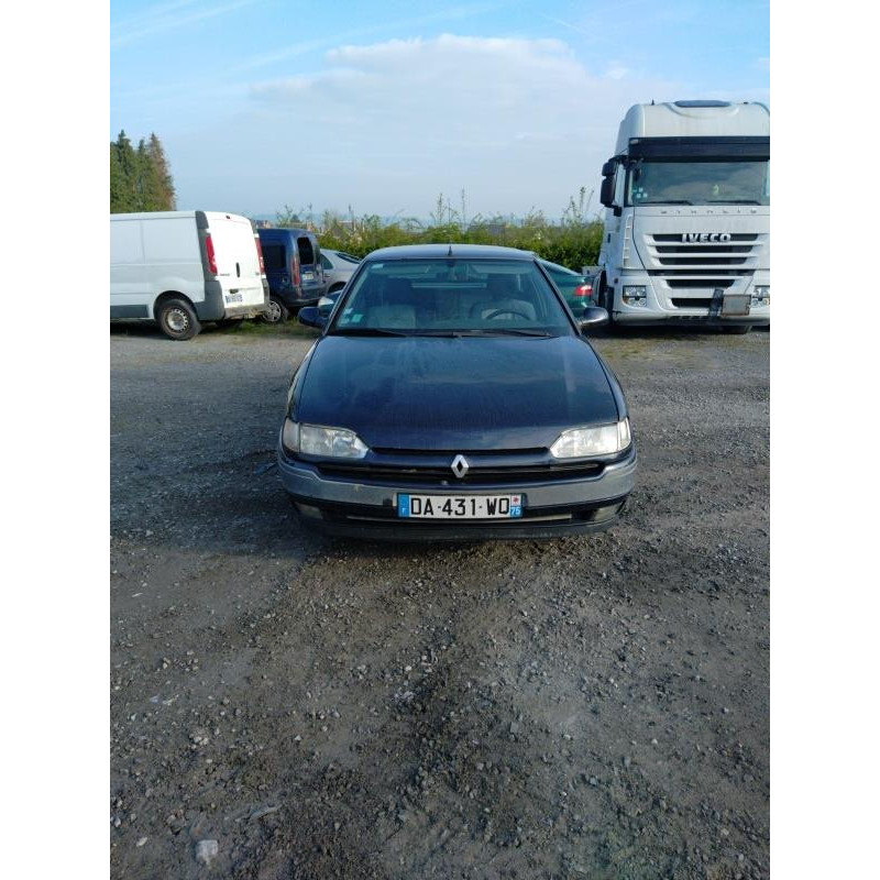Feu arriere principal gauche (feux) RENAULT SAFRANE Photo n°10