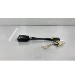 Attache ceinture avant droit PEUGEOT 3008 1