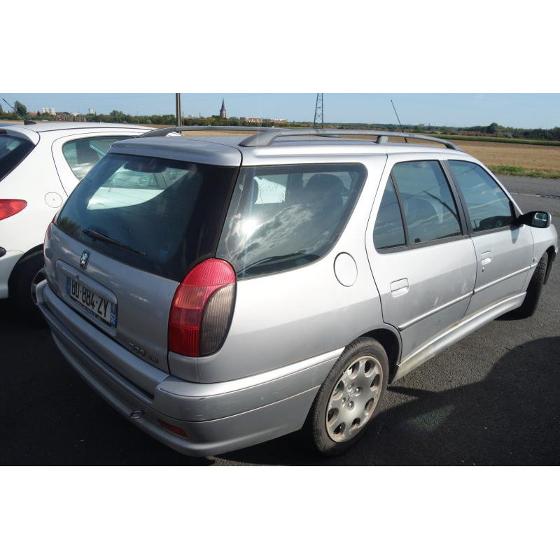 Feu arriere principal droit (feux) PEUGEOT 306 Photo n°8