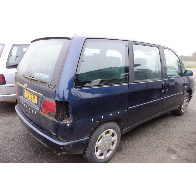 Feu arriere secondaire droit (feux) PEUGEOT 806 Photo n°6