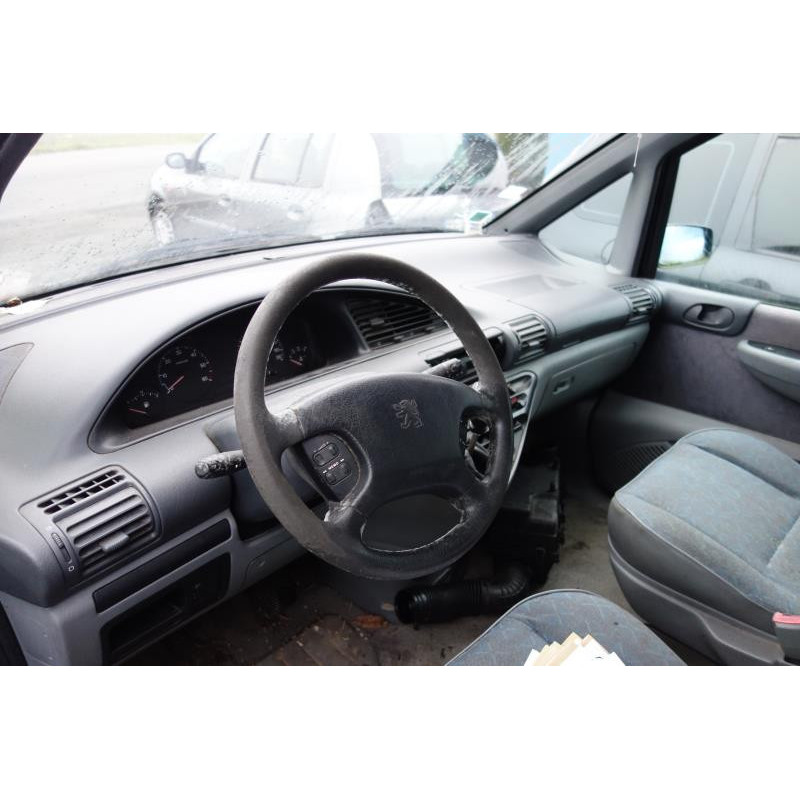 Feu arriere secondaire droit (feux) PEUGEOT 806 Photo n°8