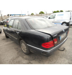 Feu arriere secondaire gauche (feux) MERCEDES CLASSE E 210
