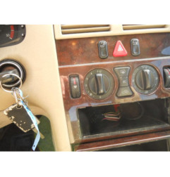 Feu arriere secondaire droit (feux) MERCEDES CLASSE E 210