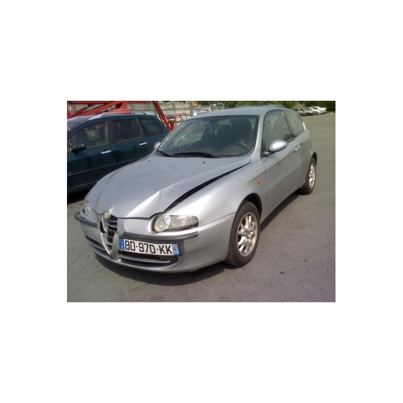 Feu arriere secondaire droit (feux) ALFA ROMEO 147 Photo n°5