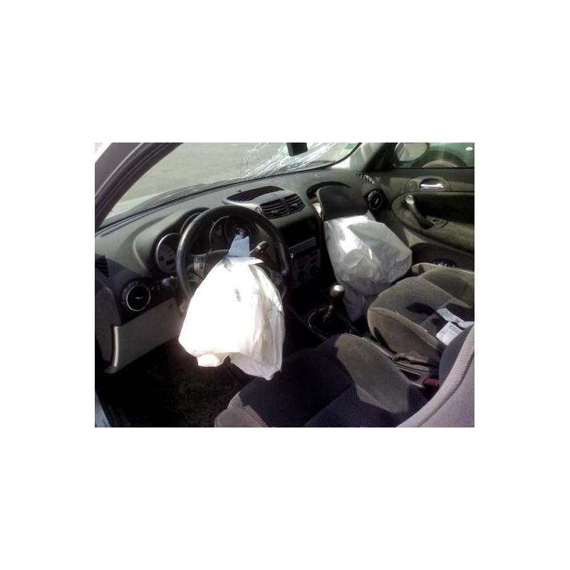 Feu arriere secondaire droit (feux) ALFA ROMEO 147 Photo n°9