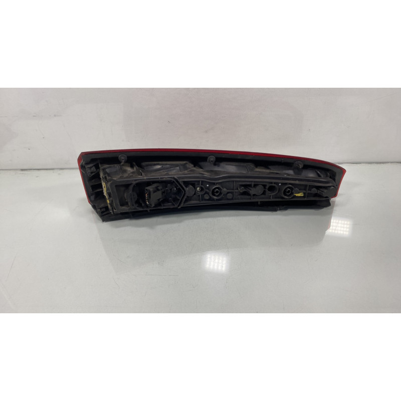 Feu arriere principal droit (feux) OPEL MERIVA A Photo n°6