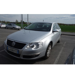 Feu arriere secondaire droit (feux) VOLKSWAGEN PASSAT 5
