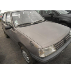 Feu arriere principal droit (feux) PEUGEOT 205