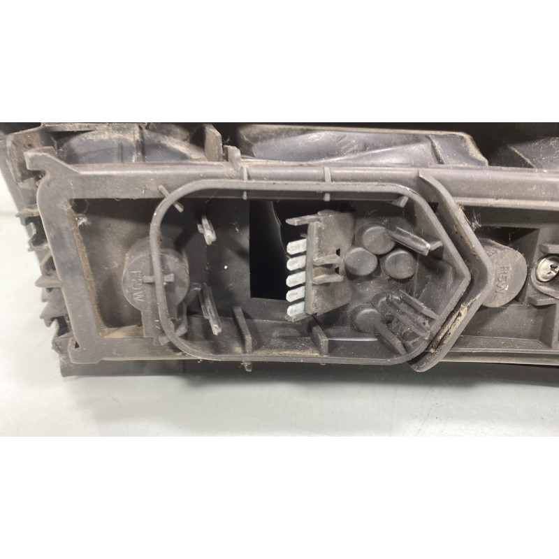 Feu arriere principal droit (feux) OPEL MERIVA A Photo n°5