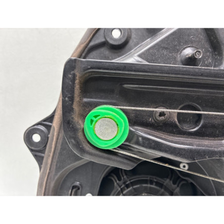 Leve vitre electrique arriere droit MERCEDES CLASSE A 176