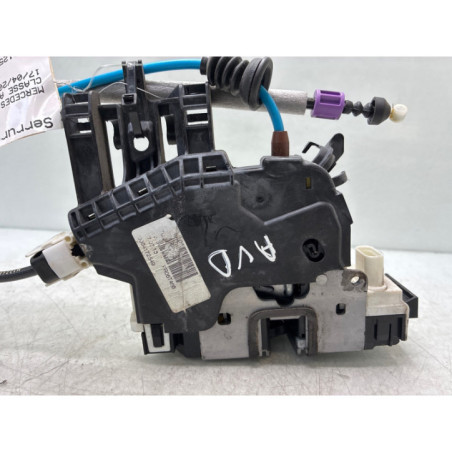 Serrure avant droit MERCEDES CLASSE A 176