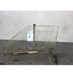Vitre avant droit PEUGEOT 309