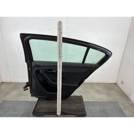 Porte arriere droit VOLKSWAGEN PASSAT 6
