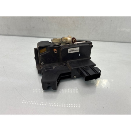 Serrure avant gauche FORD FIESTA 5