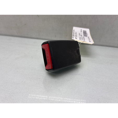 Attache ceinture arriere droit RENAULT TWINGO 2 Photo n°1