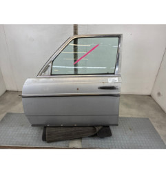 Porte avant gauche MERCEDES 200 W123 Photo n°1