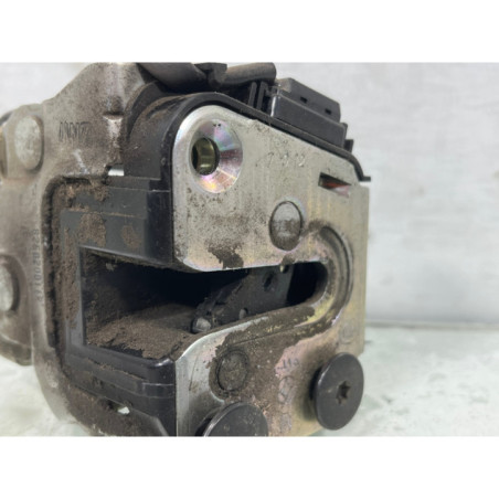 Serrure de porte laterale droite RENAULT MASTER 3