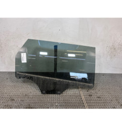Vitre arriere droit PEUGEOT 5008 2 Photo n°1