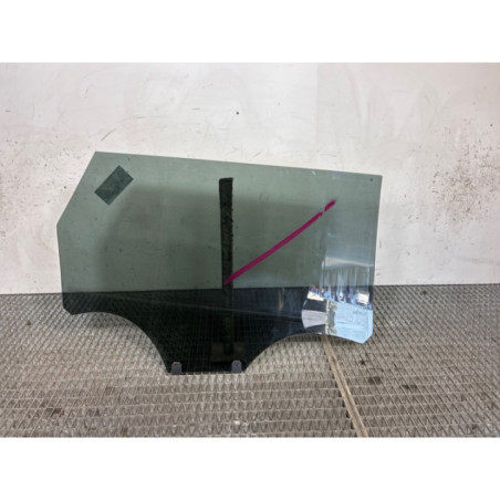 Vitre arriere gauche PEUGEOT 5008 2