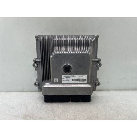 Calculateur moteur PEUGEOT 5008 2 Photo n°1
