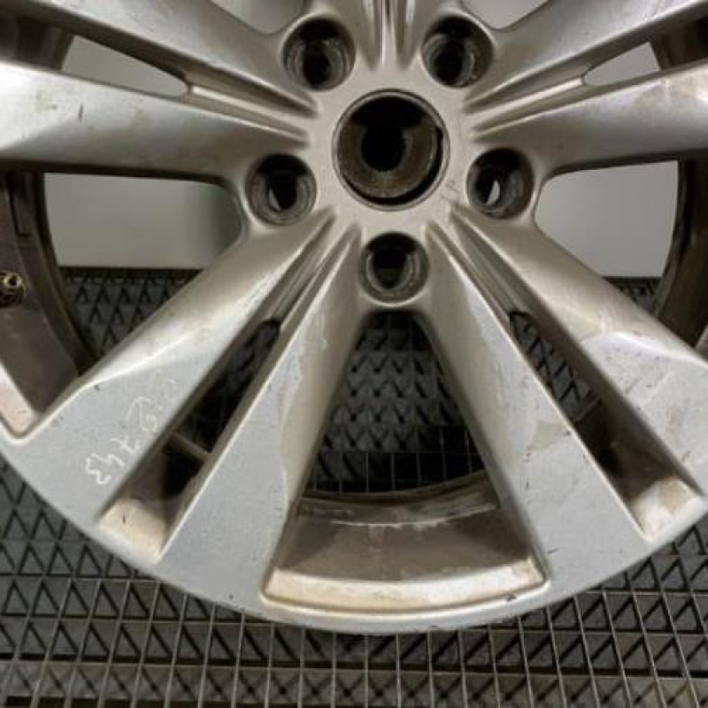 Jante RENAULT TALISMAN Photo n°3