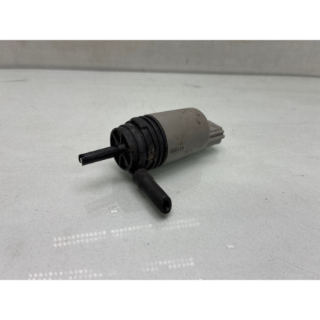 Pompe lave glace avant BMW SERIE 3 E90 Photo n°1