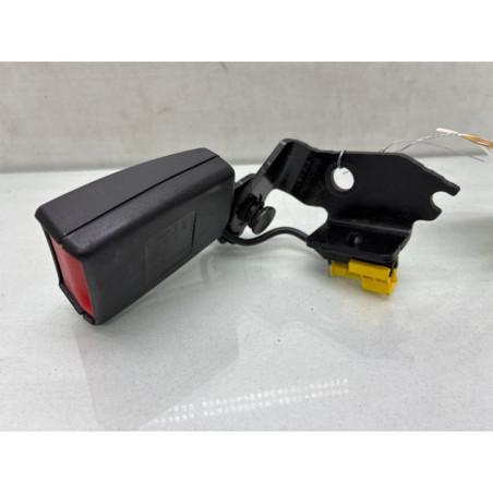 Attache ceinture arriere droit MERCEDES CLASSE E 207