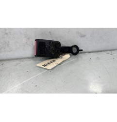 Attache ceinture avant gauche DACIA SANDERO 1