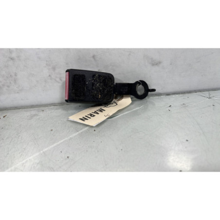 Attache ceinture avant gauche DACIA SANDERO 1