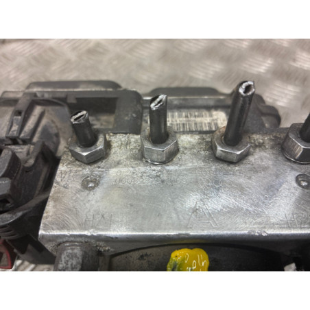 Bloc ABS (freins anti-blocage) VOLKSWAGEN POLO 4