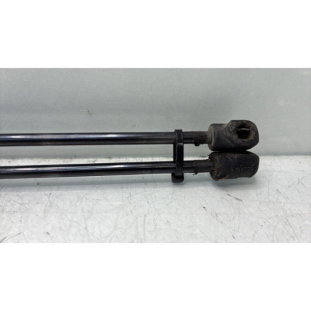 Verin de coffre RENAULT CAPTUR 1