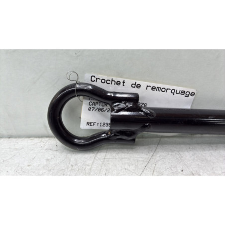 Crochet de remorquage RENAULT CAPTUR 1