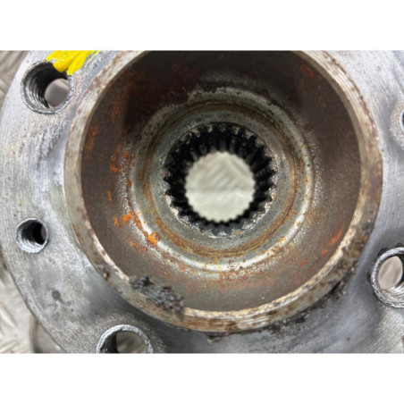 Pivot de moyeu avant gauche RENAULT CAPTUR 1 Photo n°1