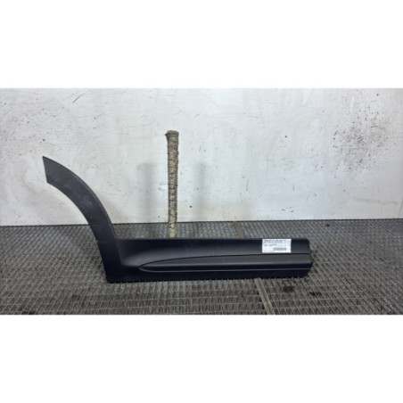 Baguette de porte arriere droite FIAT 500X Photo n°1