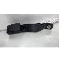 Attache ceinture arriere gauche NISSAN JUKE 1