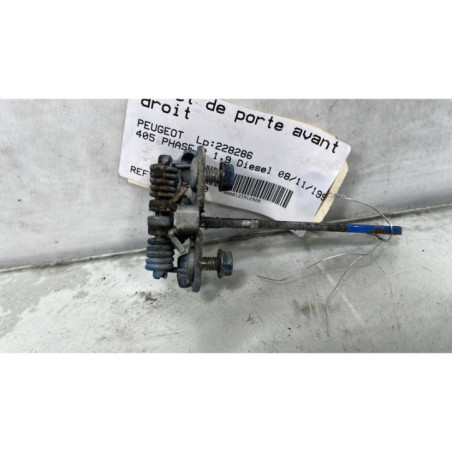 Arret de porte avant droit PEUGEOT 405