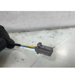 Attache ceinture avant gauche PEUGEOT BIPPER
