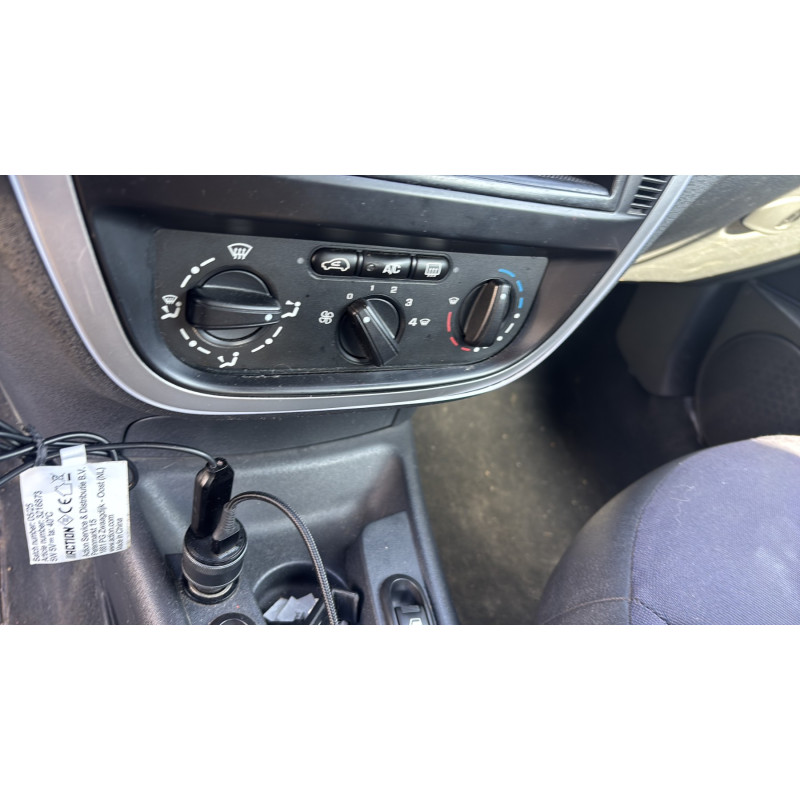 Vitre avant gauche CITROEN C3 PLURIEL Photo n°20