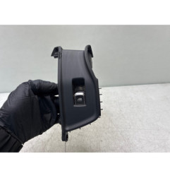 Interrupteur de leve vitre arriere gauche AUDI Q2