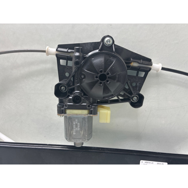 Leve vitre electrique arriere gauche AUDI Q2 Photo n°7