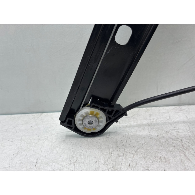 Leve vitre electrique avant droit AUDI Q2 Photo n°9