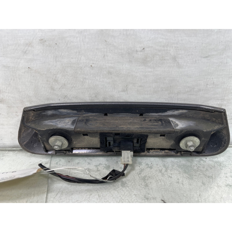 Bouton de coffre OPEL CORSA D Photo n°1