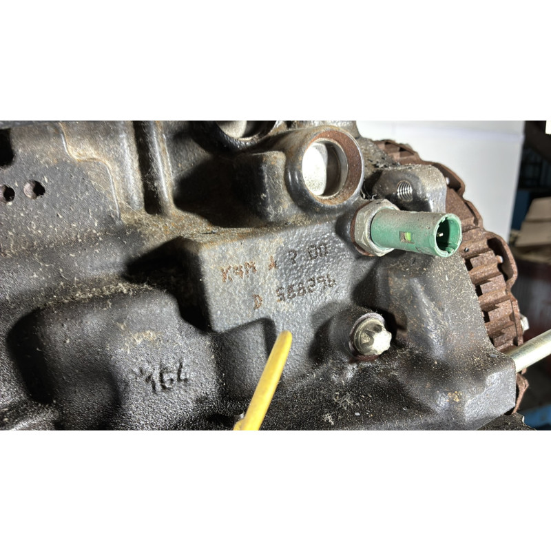 Moteur RENAULT MEGANE 1 Photo n°4
