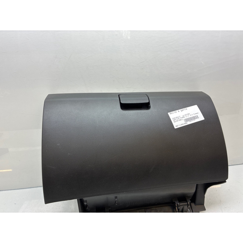 Boite a gants CHEVROLET CAPTIVA Photo n°4