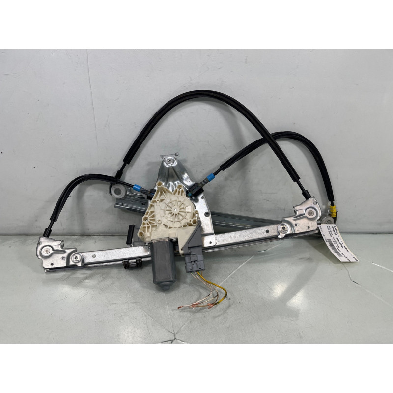 Leve vitre electrique avant gauche PEUGEOT 607 Photo n°3