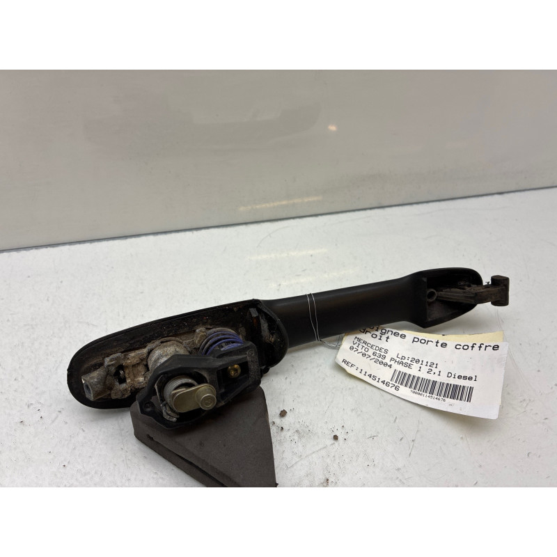 Poignee porte coffre droit MERCEDES VITO 639 Photo n°4