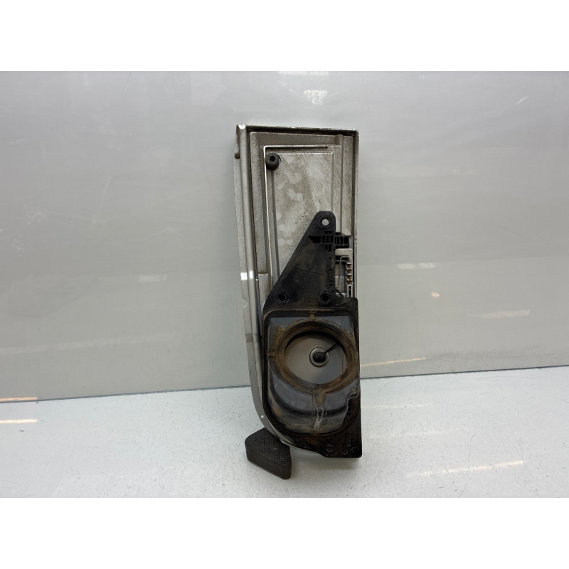 Trappe d'essence MERCEDES VITO 639 Photo n°6