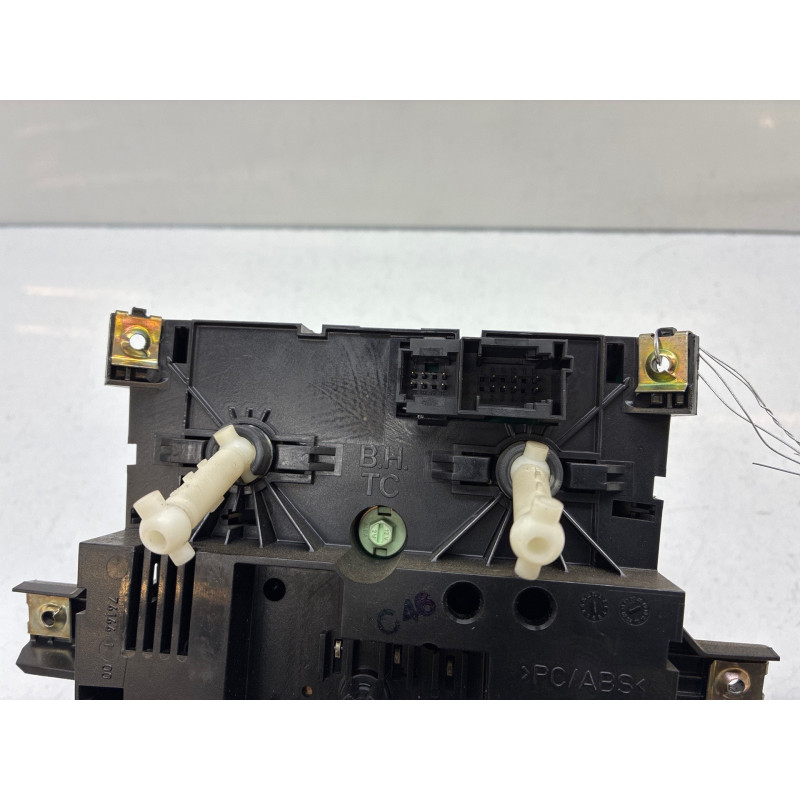 Commande chauffage MERCEDES VITO 639 Photo n°2